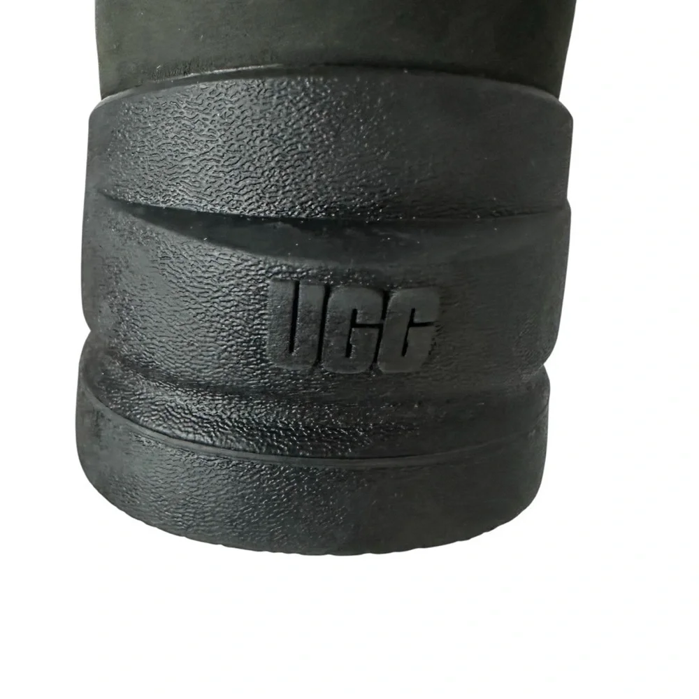 UGG Women's Charcoal Lace-Up Winter Boots Sz 8